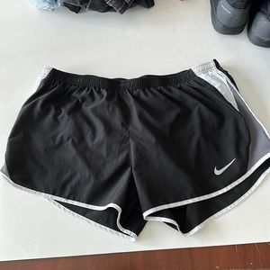 Nike women’s dri-fit shorts XL - good condition